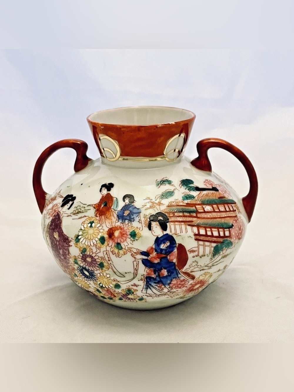 Kutani Satsuma Geisha Girl Japanese Vase, Vintage EUC